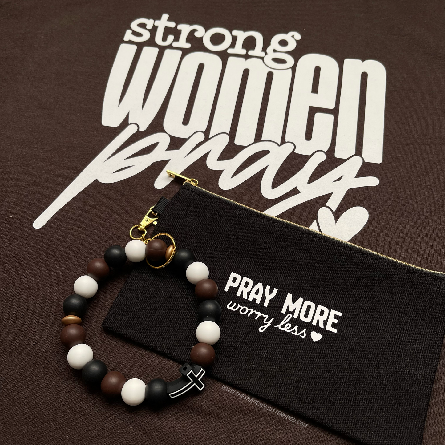 Strong Women Pray Bundle Tee